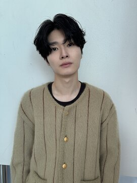 ゼスト リル 新宿(ZEST lill) 新宿　メンズパーマ　フェザーパーマ　フェザーショート