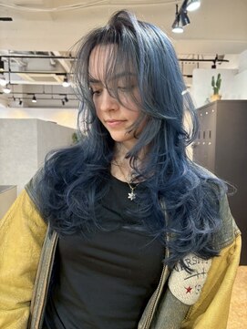 メリー オオサカ(Merly Osaka) 海外の方のブルーバレイヤージュ