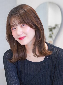 アンアミ シブヤ(Un ami shibuya) 【TOMI】レイヤーカット/ミディアムカット/シースルーバング