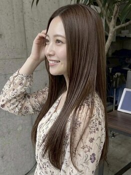 リバティーエイチ 勝どき店(LIBERTY-H)の写真/白髪がちらほら増えてきたなと感じた方も、いつものファッションカラーに近い、明るいカラーも再現可能◎