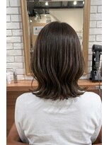 ヘアメイク フレンシア(hair make flencia)&nbsp;自然な外ハネで魅せる大人可愛いボブ【328スタイル】