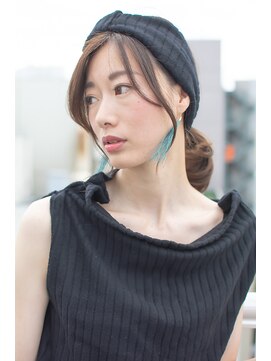 ノイン(noine) ヘアバンドの素材にはこだわりたい。