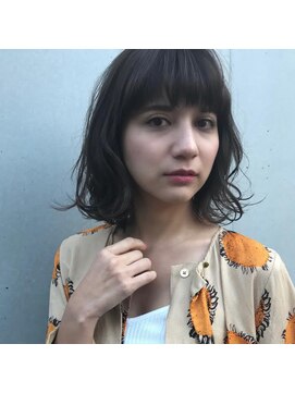 ヴェイン(VEIN) VEIN【青山】　グレージュカラー　ハイライト　パーマ