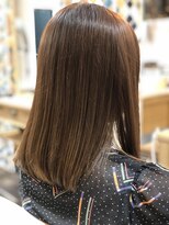 ヌム(Nm)&nbsp;ナチュラルなツヤストレート