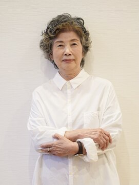 えがお美容室 【えがお美容室】60代70代におすすめ☆似合わせショートカール