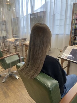 アンダーバーホワイトモデ 河内長野(_WHITE mode) ※10代20代30代アッシュグレージュケアブリーチ