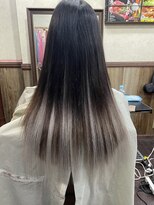 ディー エメ(D-aimer-)&nbsp;グラデーション風インナーシルバーのエクステ