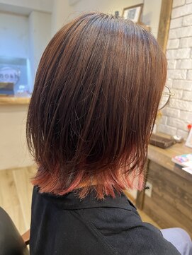 ノア(noah) 切りっぱなし外はねボブ