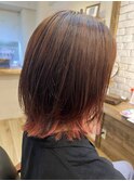 切りっぱなし外はねボブ