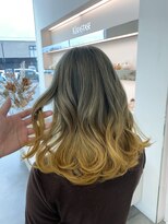 カッツ 駅家店(CUT S) イエローグラデーション