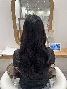 アドラーブル ココロ 新潟(adorable CoCoLo) 髪質改善ミルクティーグレージュ