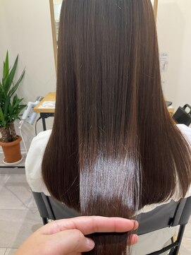 クク(coucou) ロング×透明感ツヤ髪