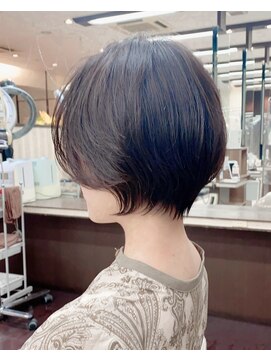 アッシュ 横浜西口店(Ash) ショートボブ