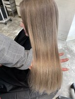 ウィリートーキョー 渋谷(WELLY TOKYO)&nbsp;ミルクティーベージュ☆速水