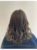 【 YUCCA 】大人可愛い20代30代40代/グレージュグラデーション