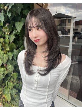 マーシュアンメゾン(Marsh un maison) 髪質改善×ザクザクレイヤースタイル|艶感と動き