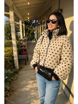 ヘアアンドビューティー クローバー(Hair&Beauty Clover) 骨格補正・地毛風ブルーブラックのミニボブ