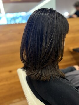 ファースト 長町店(first) 【30代40代】オリーブブラウン／ミディアムヘア／レイヤーカット
