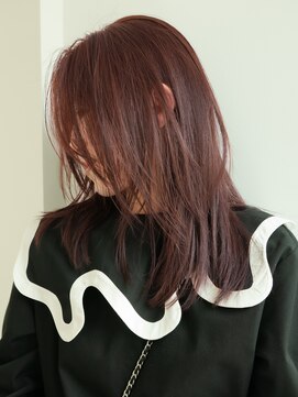 スーク(Suq.) ミディアムレイヤー×ピンクカラー