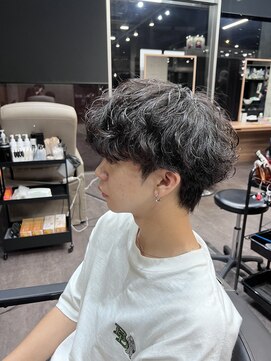 ラン バイ ラテ(LAN by LATTE) ツイストシャドウパーマ