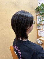 オッジ ヘアー ジャッロ(Oggi Hair giallo) くびれウルフカット 8月