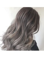 レガシーヘアーデザイン(Legacy hair design)&nbsp;バレイヤージュ　グレーカラー