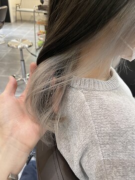 サロンドミルク 新百合ヶ丘店(salon de MiLK) ホワイトインナーカラー【新百合ヶ丘】