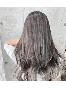 ミラシィ 稲毛(Mirashy) ハイライト風シールエクステ