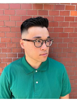 カムレイドフォーライフ(COMRADE 4 LIFE) 担当西村　　濡れパン　　アイロンパーマ