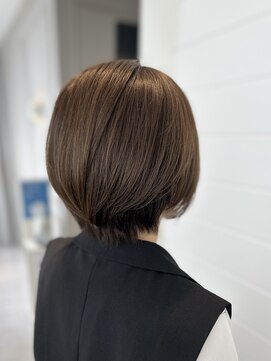 シェノン(Chainon) くすみカラー×丸みショート[水戸/髪質改善/ヘッドスパ]