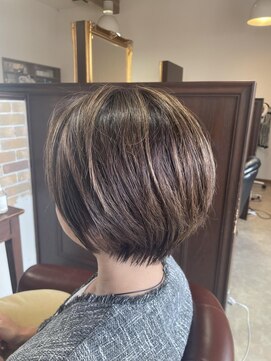 アドラーブル 女池店(adorable) 大人ショート【ハイライト】