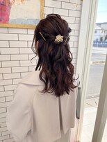 リール(THE RIRE.)&nbsp;＊THE  RIRE.  結婚式お呼ばれ×ハーフアップアレンジ＊