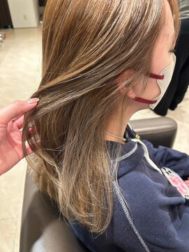 エヌアンドエーコンティ(N&A CONTi) ゆるふわミディ ハイライト/グラデーション/バレイヤージュ