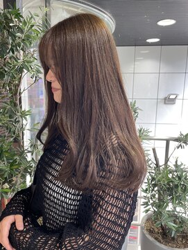 ヘアーアンドメイク ビス(HAIR&MAKE bis) ブリーチなしダブルカラー/柔らかベージュ【戸田雅子】