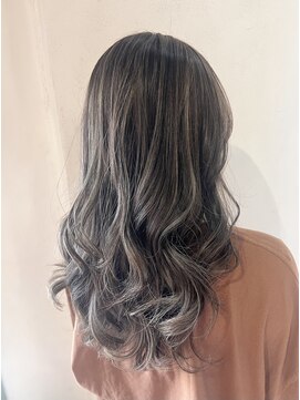 モップス 金沢文庫店(MOPS) たっぷりハイライト「ハイライト/髪質改善/金沢文庫駅」