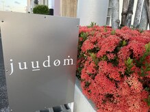 ジューダム(juudom)の雰囲気（駐車場5台有り　この看板が目印です）