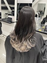 アライブ キチジョウジ(ALIVE Kichijoji) ホワイトグレーグラデーションカラー