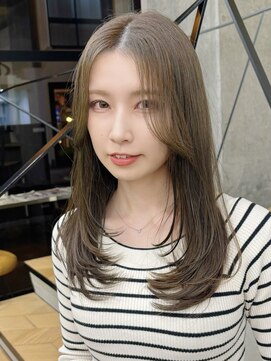 ミリ(mm) レイヤーカット/くびれヘア/くびれレイヤー/ベージュカラー