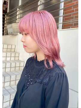 シェーン 仙台駅広瀬通店(schon) ピンクカラー