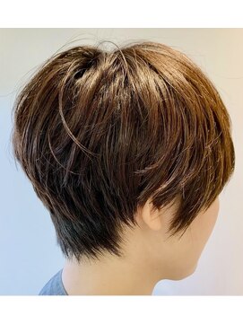 アトラクト(ATTRACT) 大人ショートスタイル