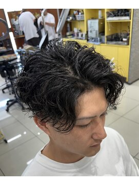 ヘアーパークキューブ スキンフェード×ラルフカール