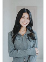 スラッシュ(SLASH) 小西 結奈