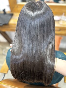 ニューラインギンザ(New-Line 銀座) 艶オリーブグレージュ【中野莉子】