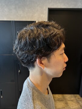 メゾンウィット(Maison Wit) ゆるめメンズパーマ