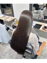 ノイ(noi) #noi_style 赤みを抑えたツヤ感ブラウンカラー