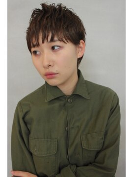 ソルト(Salt) 大名<Salt>耳かけ小顔ショート×カーキグレー(OKABE)2
