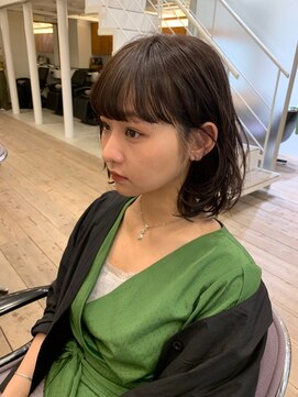 テテコケット(tete coquette) ２０代３０代に人気の無造作ボブ×地毛風カラーでオシャレ可愛く