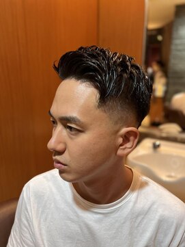 ヘアモード キクチ 銀座店 銀座 理容室 スキンフェード