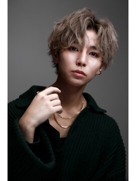 リップスアネックス 大宮(LIPPS annex) ミルクティーアップ