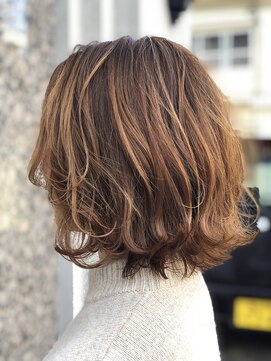 カトル フォア ナフ(Quatre fois Neuf) デザインカット